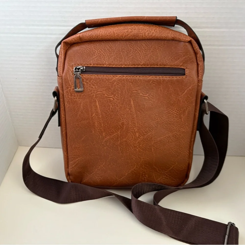 NWOT CarlKimu Brown Mens Crossbody Shoulder Bag Faux Leather Business Casual.